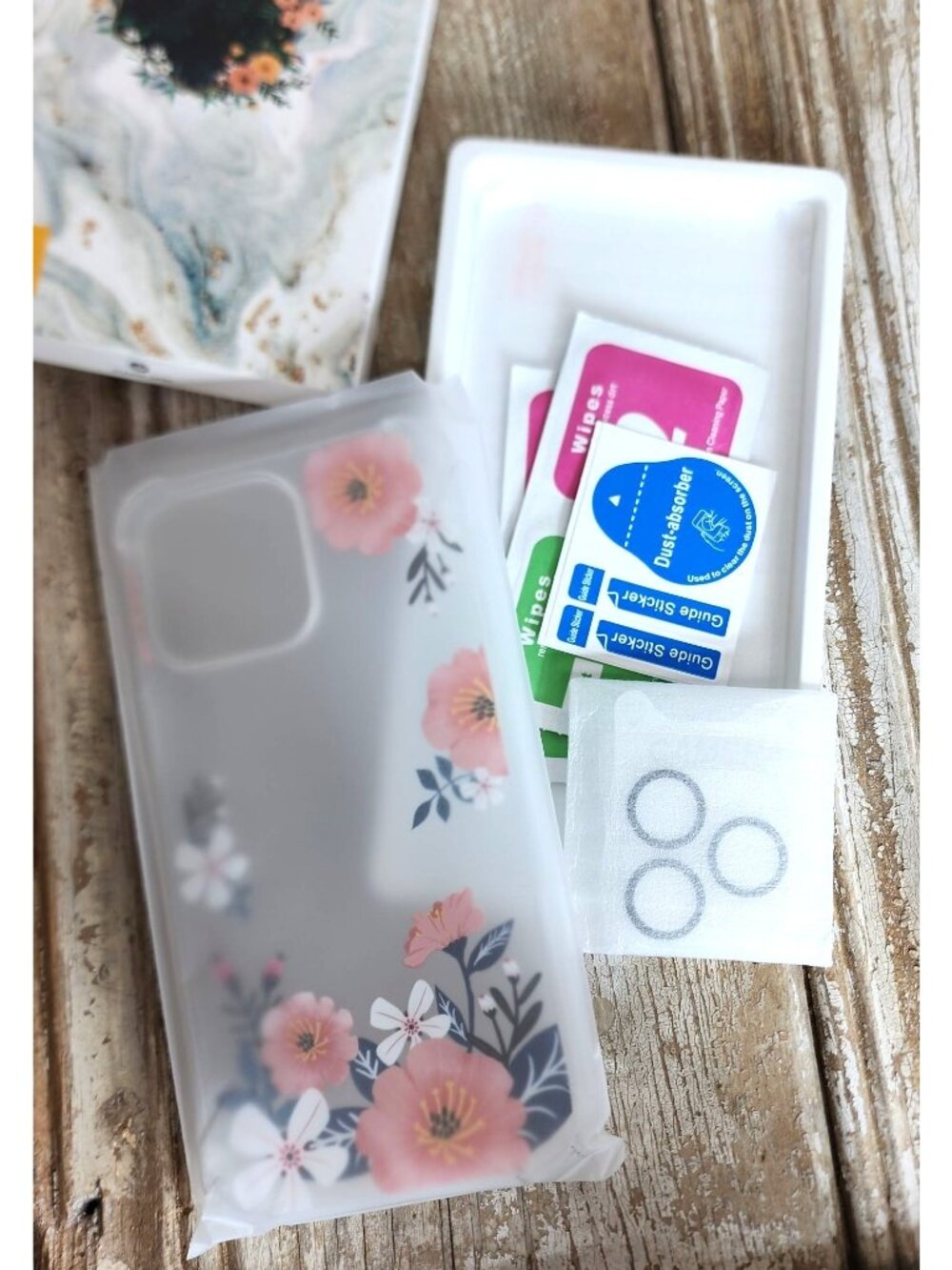 NIP Gviewin Protective Phone Case IPhone 14 6.7 Floral Summer Blossom Yellow